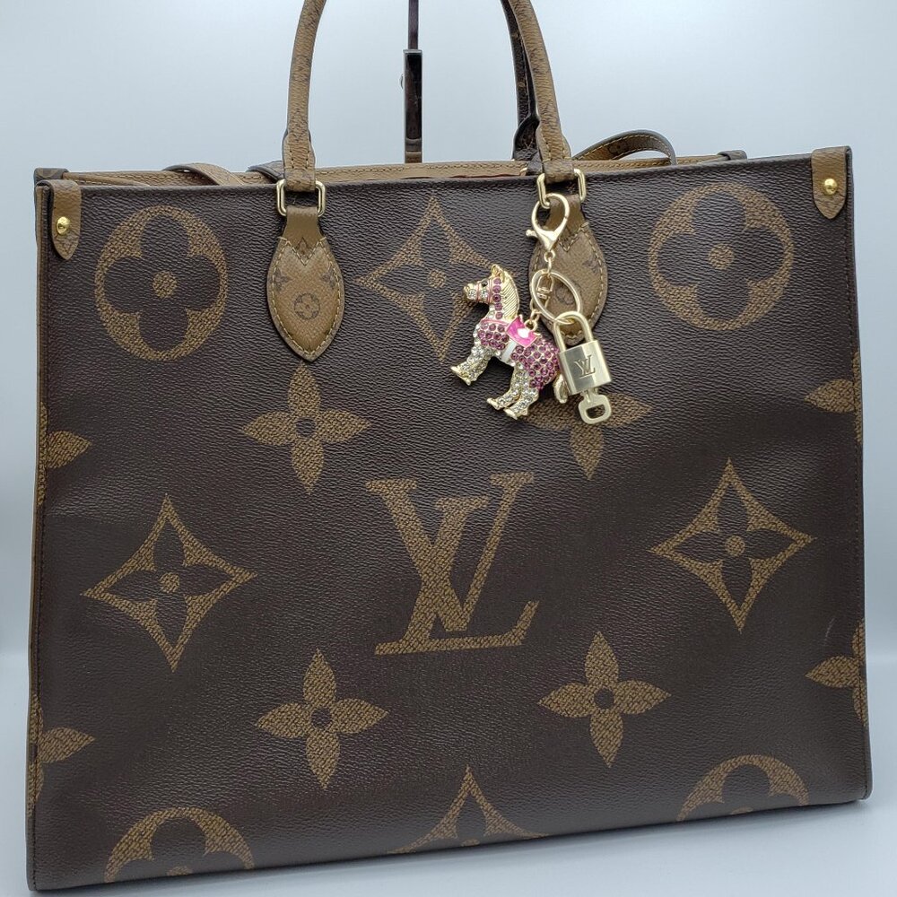 Authentic Louis Vuitton Lock & Key with Unbranded Horse Charm, Keychain - Picture 3 of 12